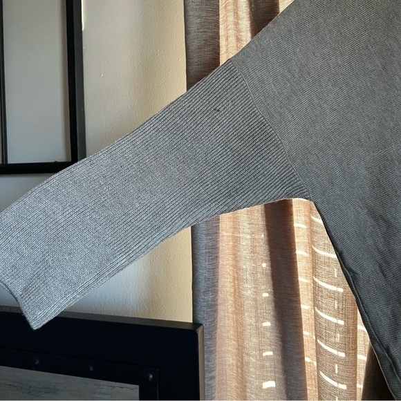 NWT Calvin Klein Tan Leather Buckle Cowl Neck Poncho Sweater Large/Extra Large - Picture 4 of 14